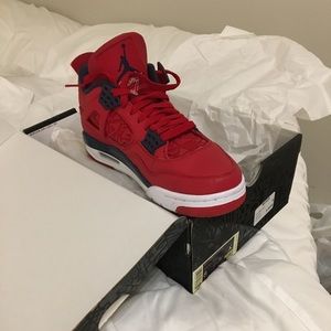 Jordan Retro 4